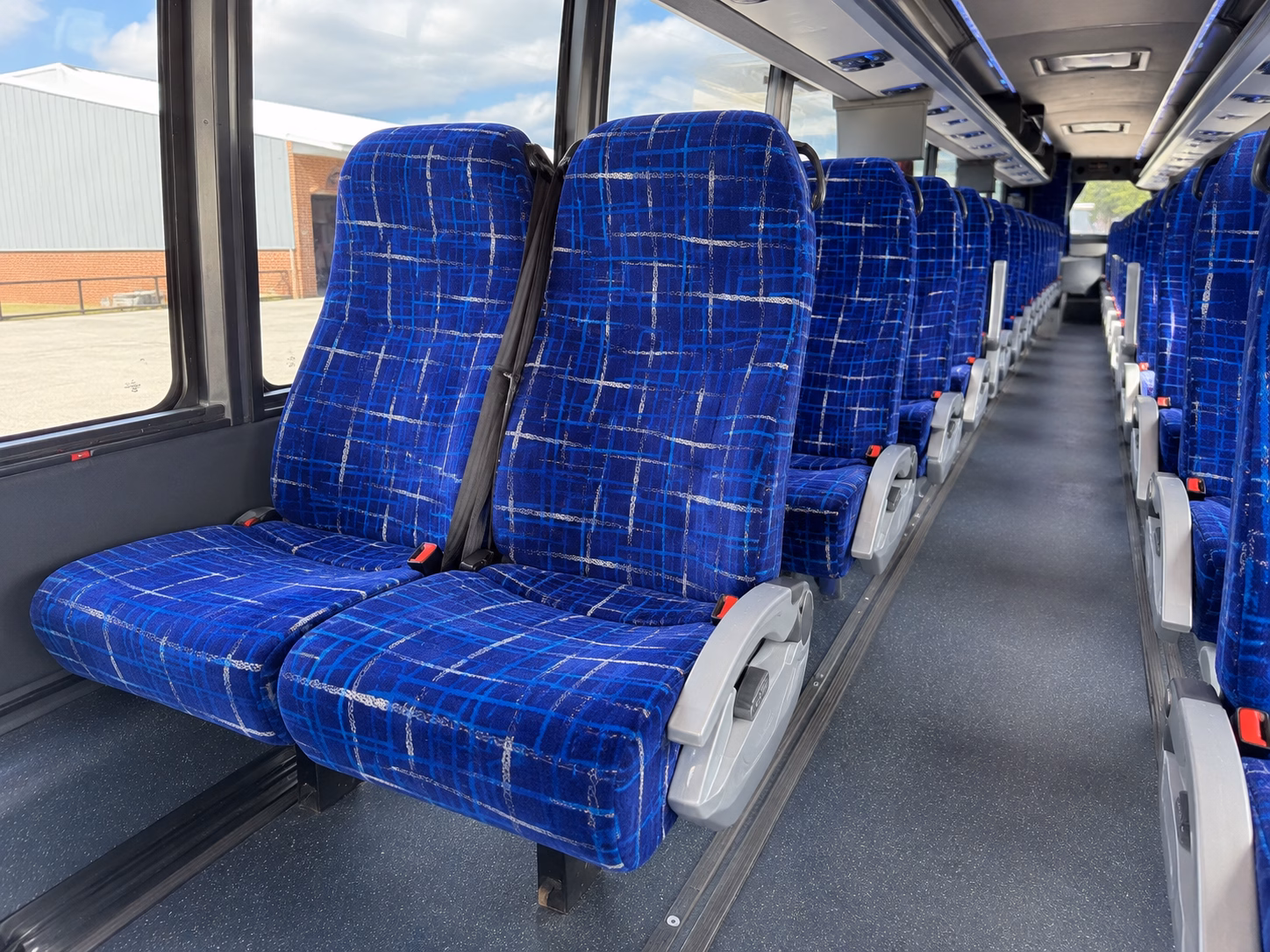 if your group is celebrating in sonoma a bus handles the 70 mile drive